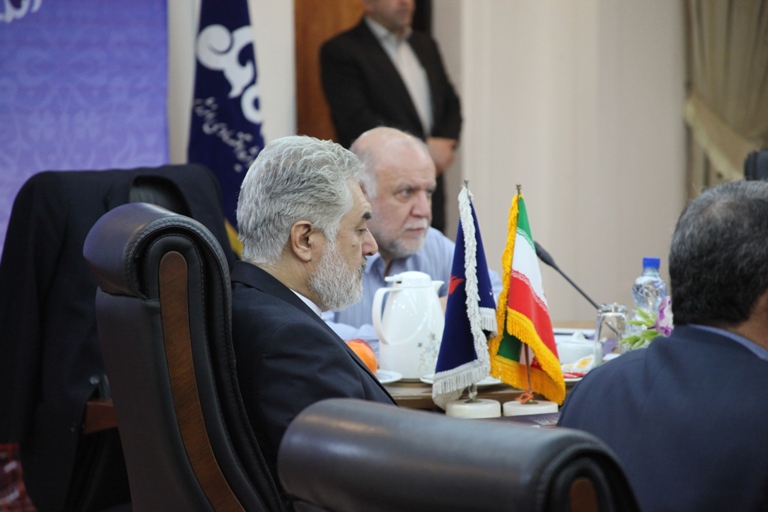 جلسه مشترک کمیسیون انرژی مجلس شورای اسلامی و وزارت نفت 7