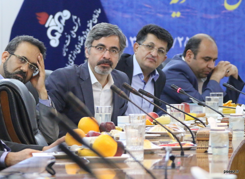 دیدار جمعی از اساتید دانشگاه های تهران با مدیر عامل سازمان منطقه ویژه اقتصادی انرژی پارس 18