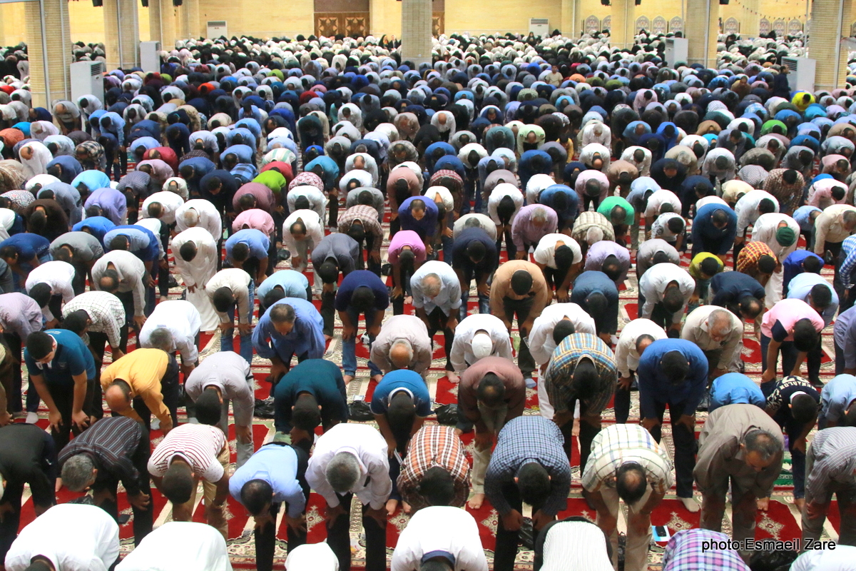 نماز عید فطر کنگان 19