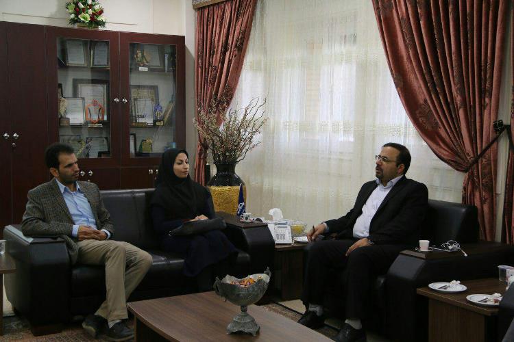 دیدار شهردار و اعضای شورای شهر دیر با مدیر عامل سازمان منطقه ویژه پارس 3