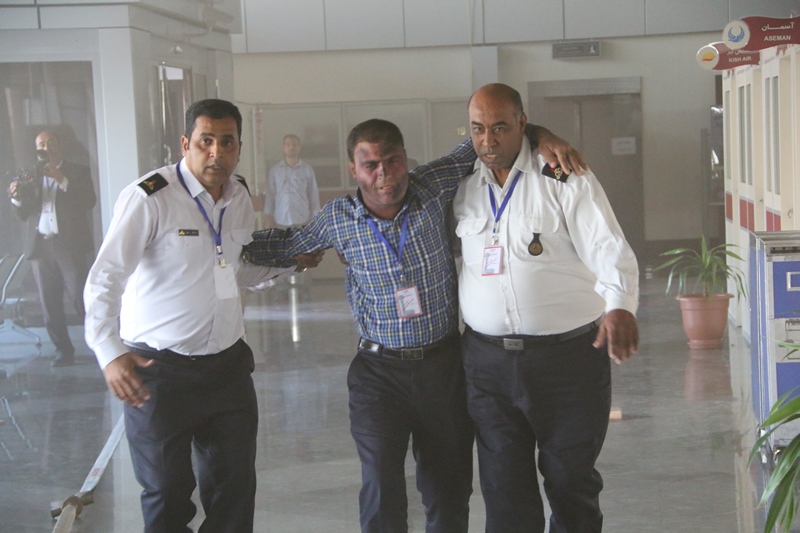 مانور تخلیه اضطراری فرودگاه 12