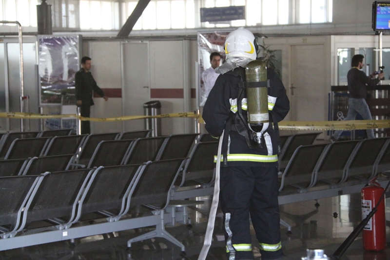 مانور تخلیه اضطراری فرودگاه 15