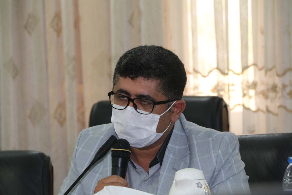 نشست خبری مدیر عامل 18