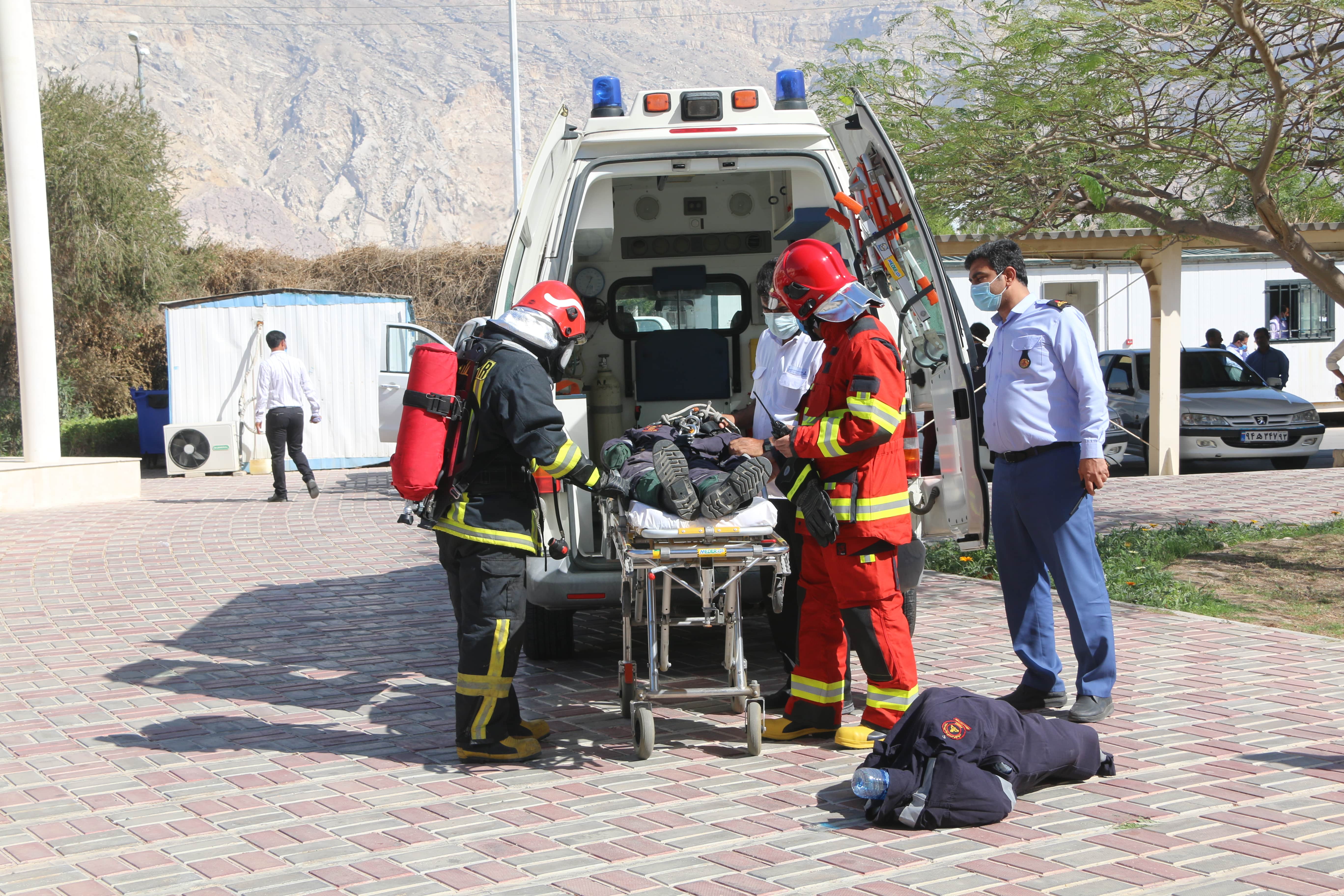 مانور امداد و نجات 10