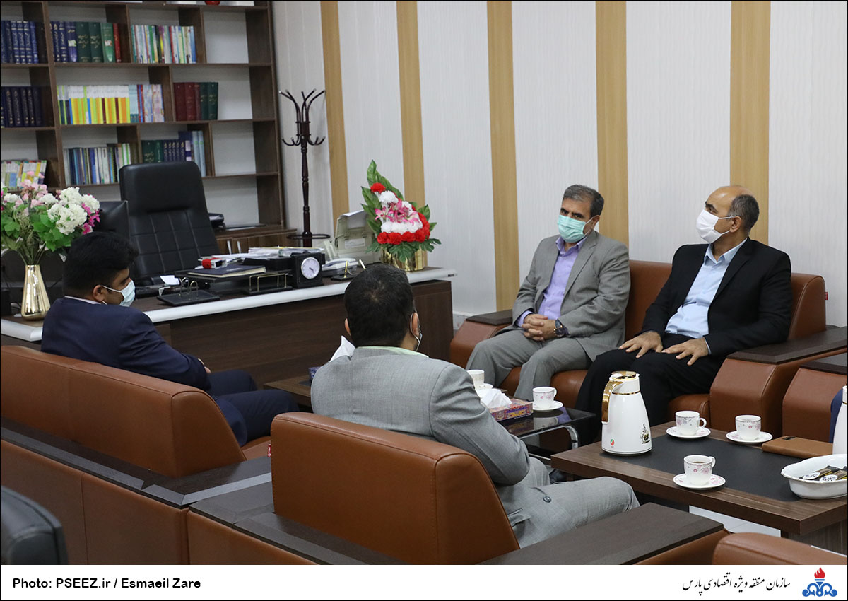 بازدید مدیرعامل از دادگستری عسلویه هفته قوه قضائیه 15