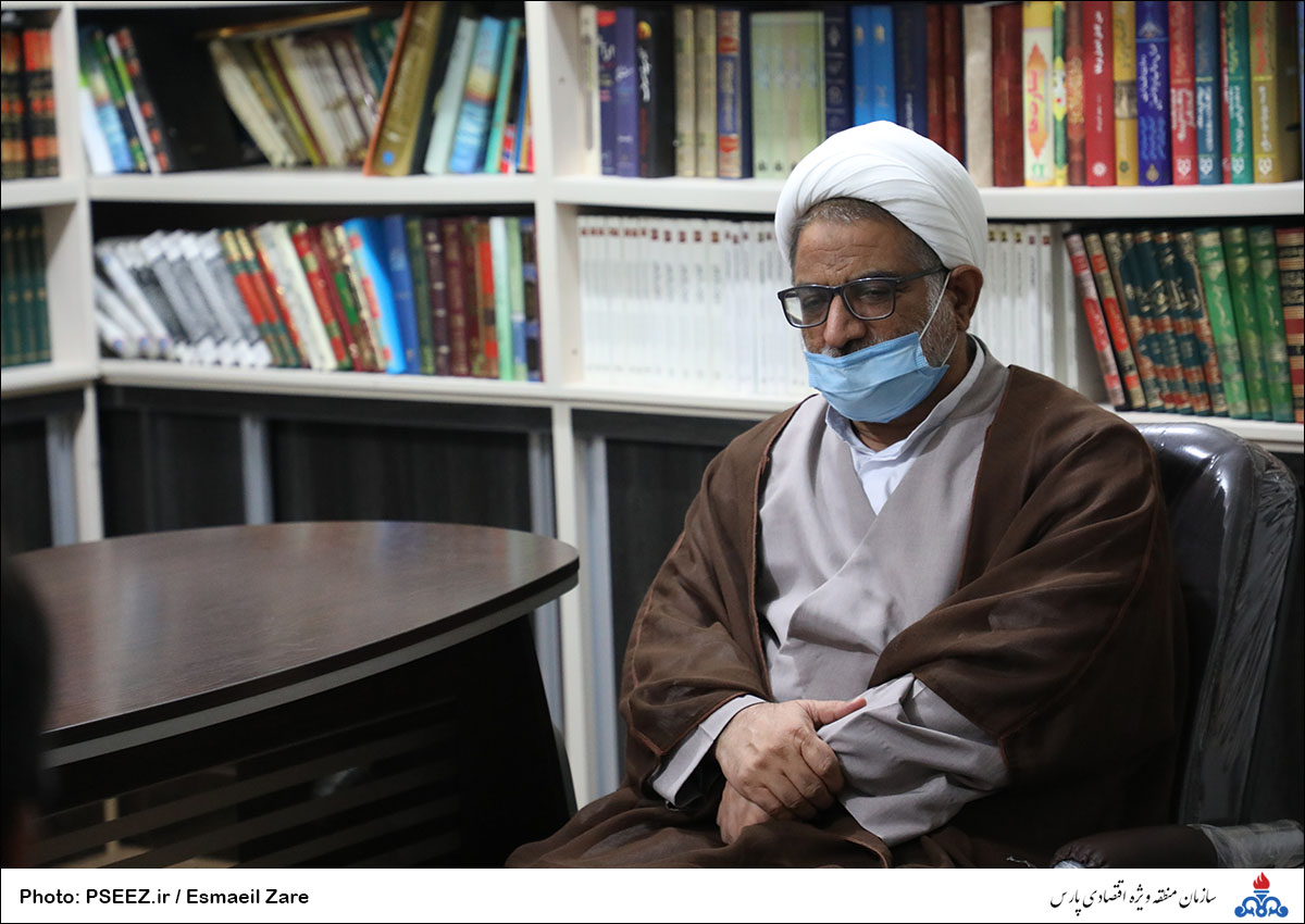 دیدار مدیرعامل با امام جمعه کنگان 2