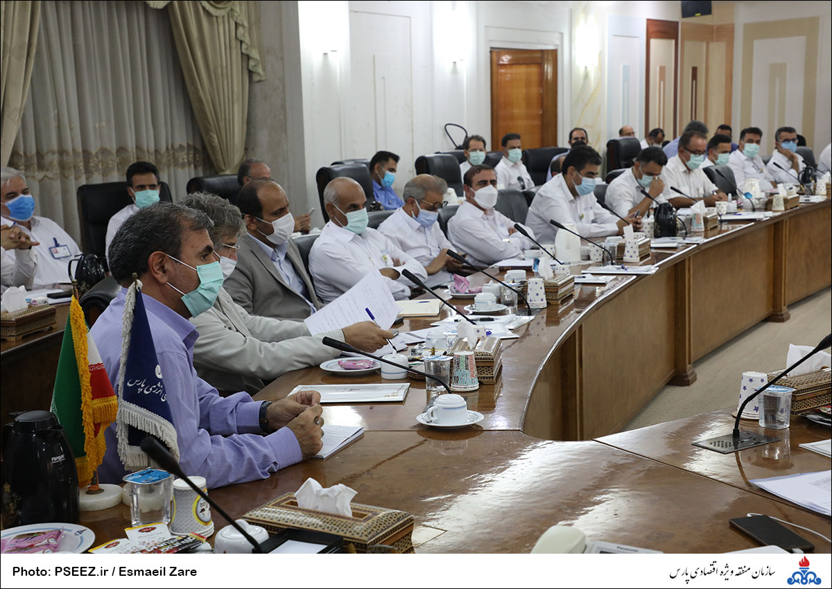 نشست مدیران ارشد منابع انسانی نفت با کارمندان 3