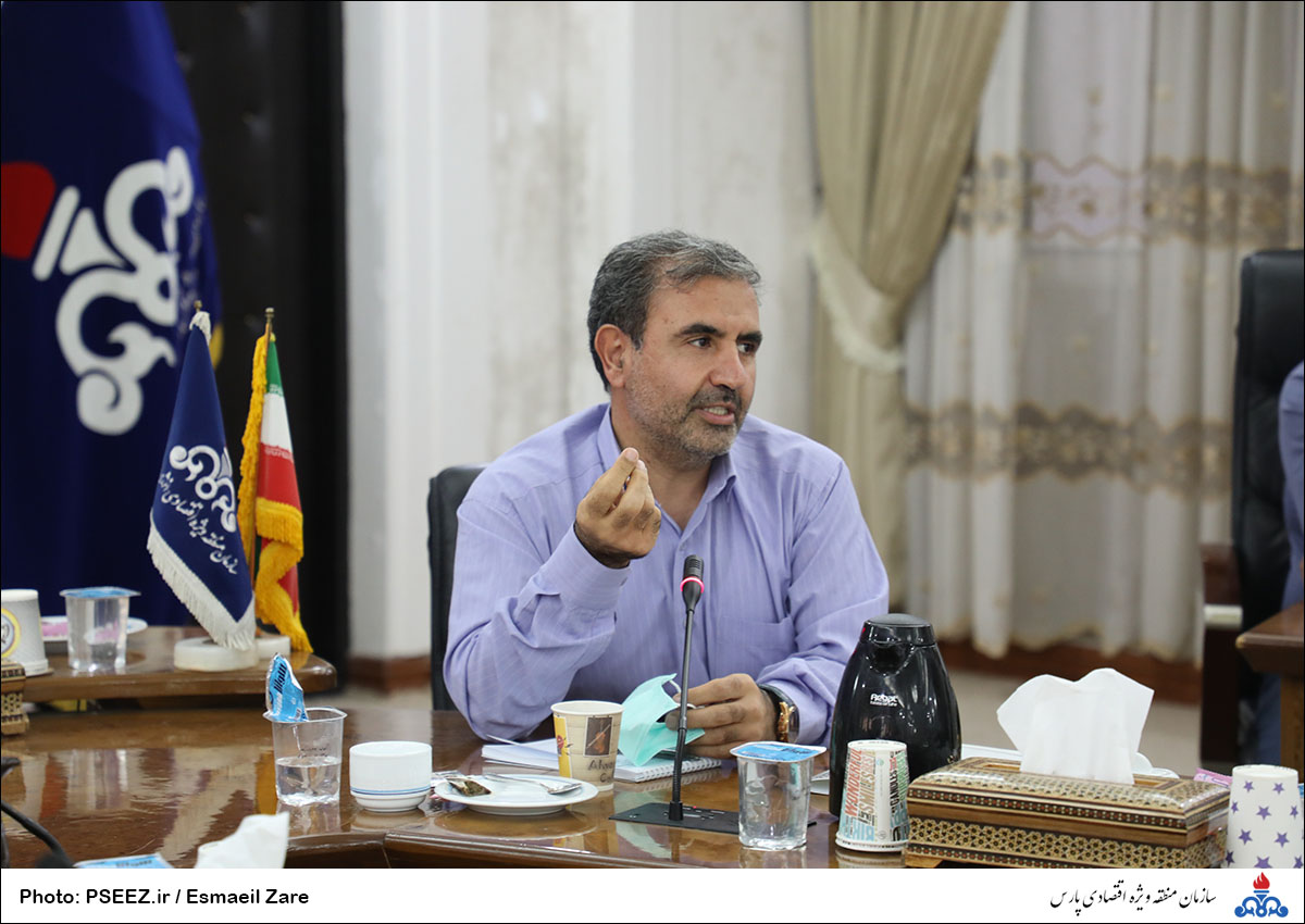 نشست مدیران ارشد منابع انسانی نفت با کارمندان 45