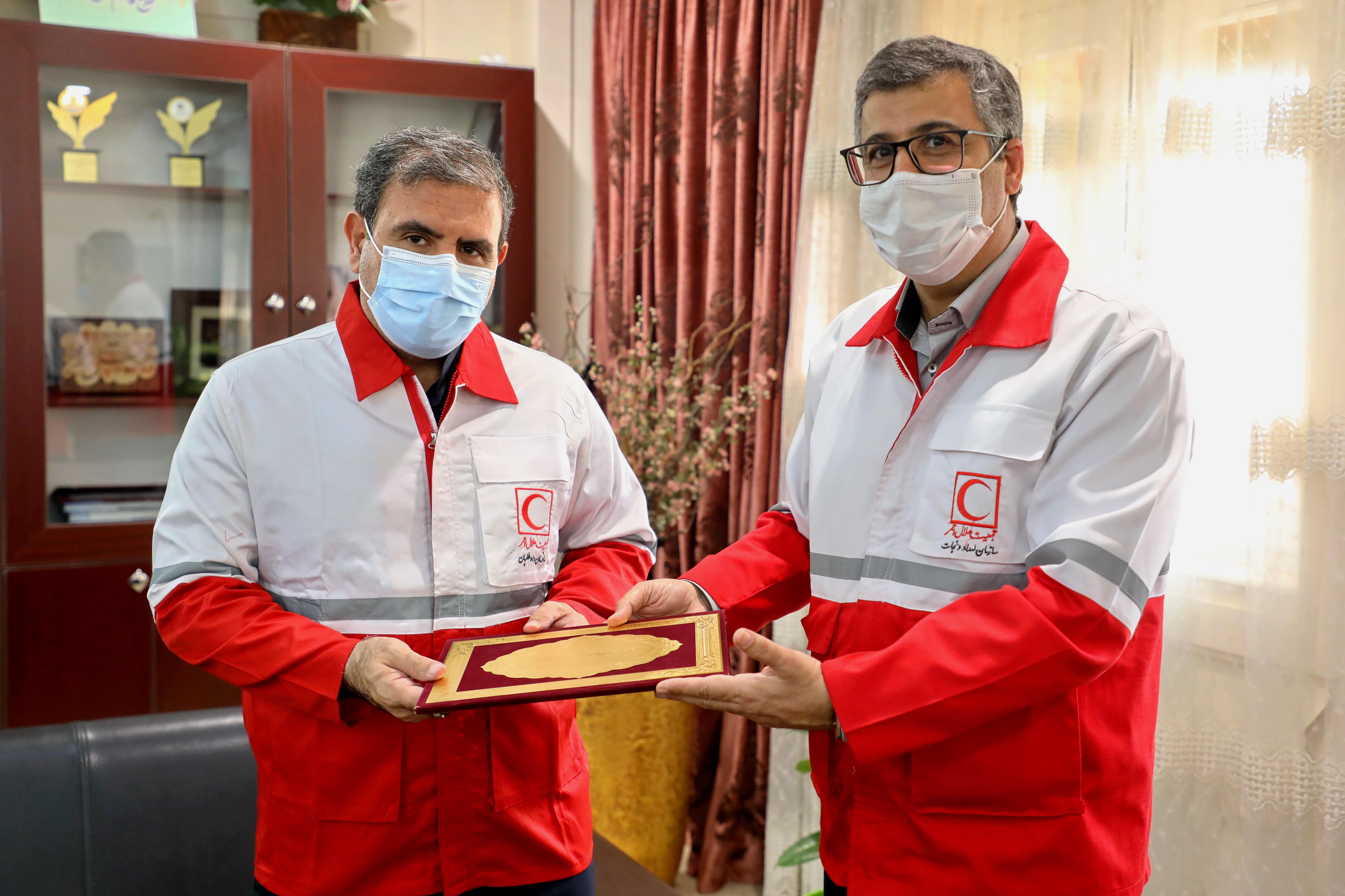 دیدار با مدیر عامل جمعیت هلال احمر 1