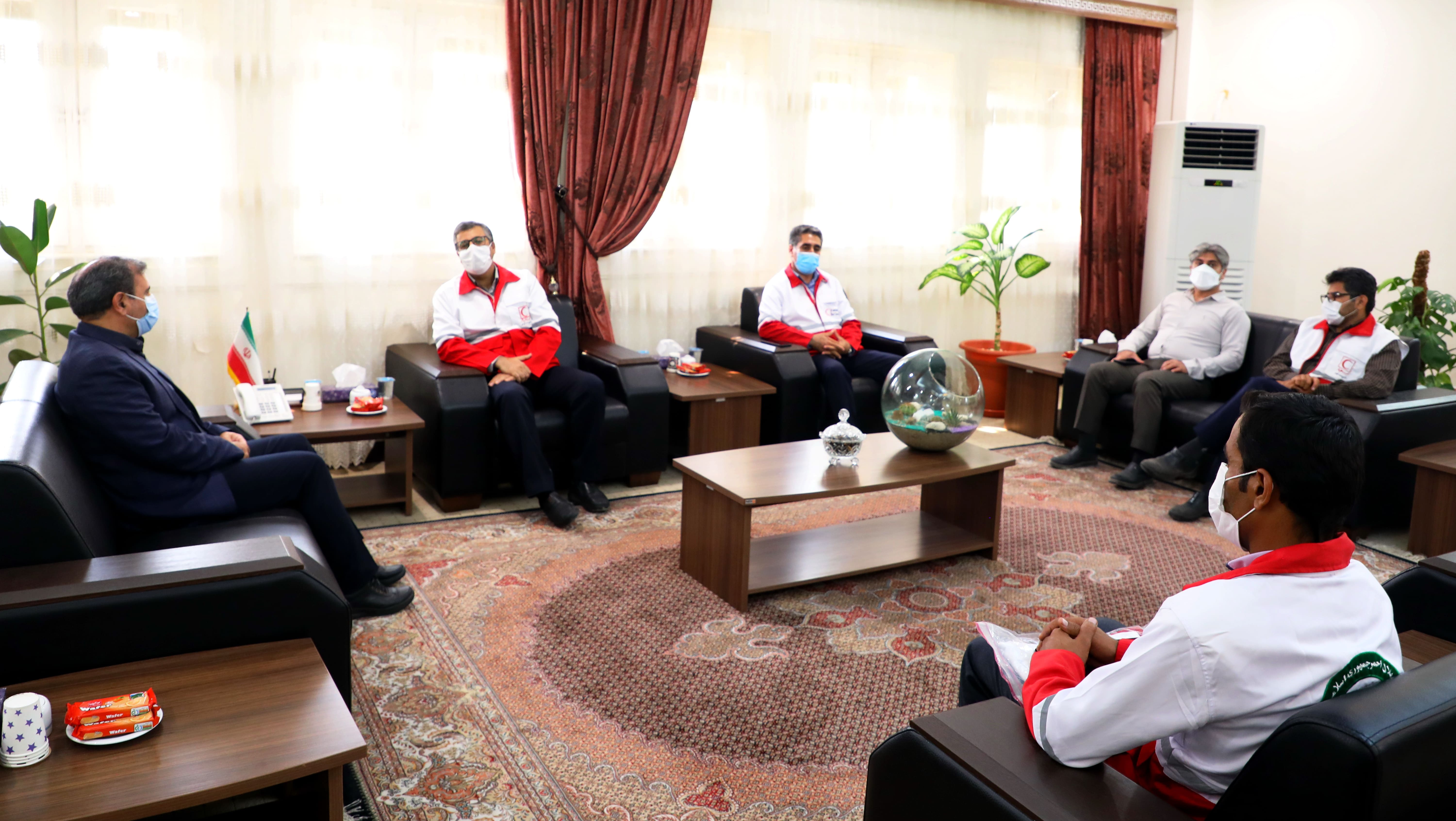 دیدار با مدیر عامل جمعیت هلال احمر 3