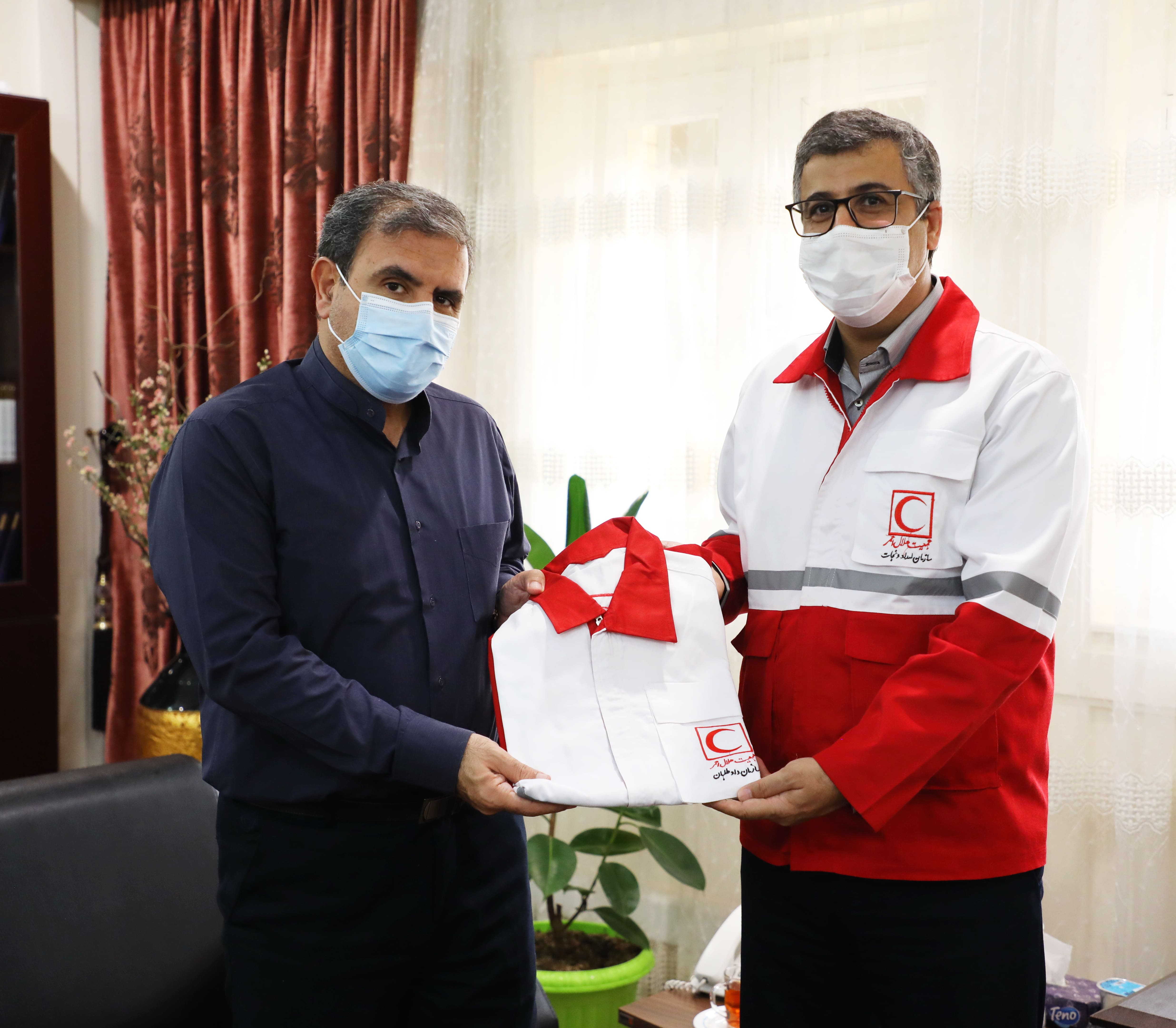 دیدار با مدیر عامل جمعیت هلال احمر 4