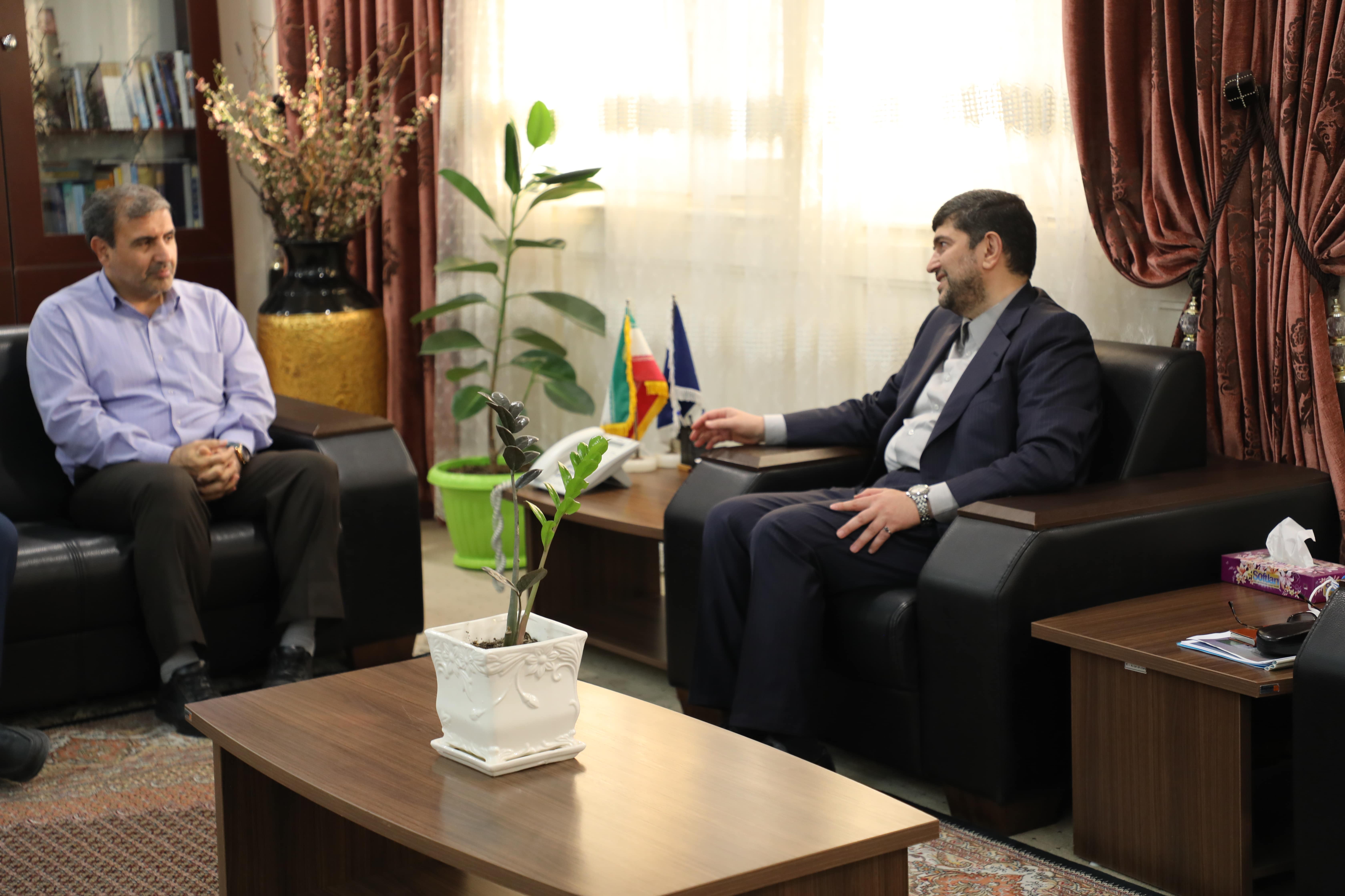 دیدار با مدیر عامل کشتیرانی 2