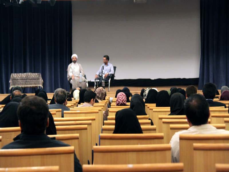 مراسم سخنرانی و پرسش و پاسخ حاج آقا دهنوی