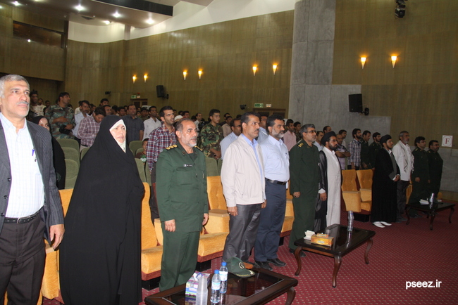 مراسم برگزیدگان کتابخوانی دا