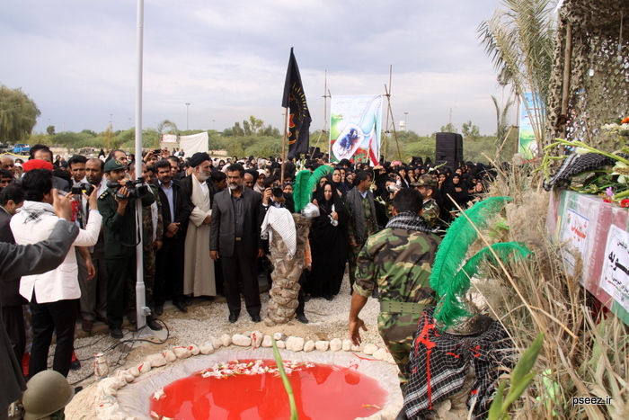 تشییع دو شهید گمنام