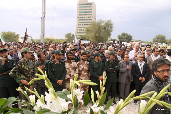 تشییع دو شهید گمنام