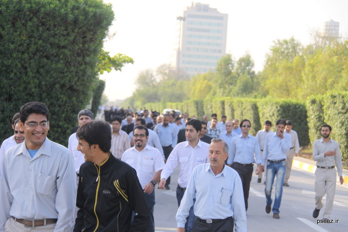 همایش پیاده روی