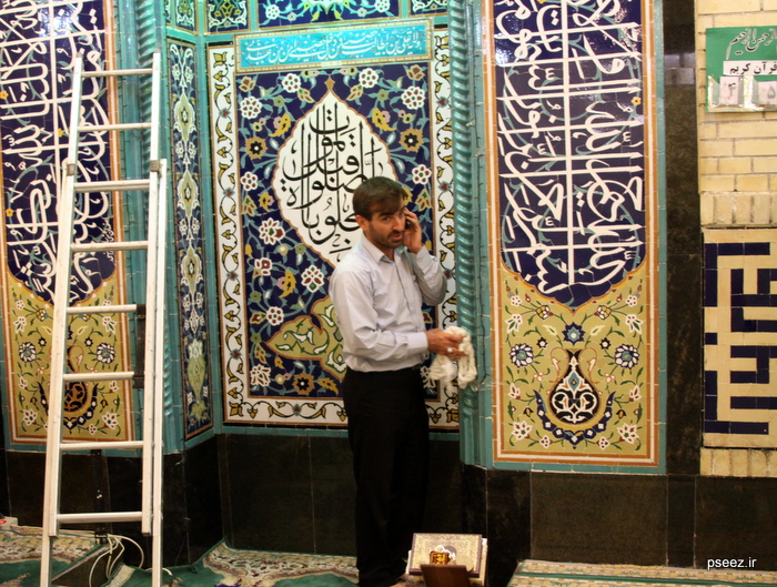 غبار روبی مسجد