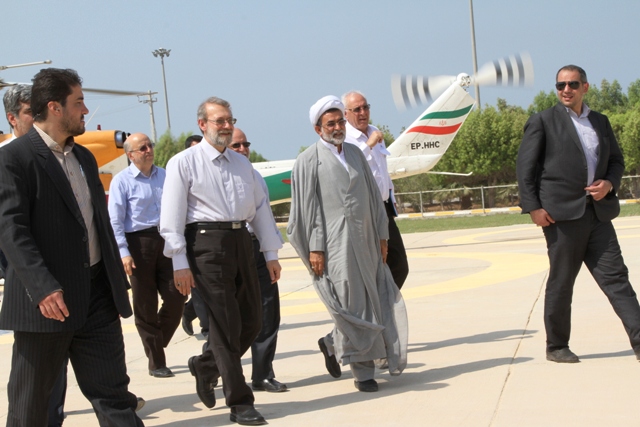 سفر  <strong class='sis-keyword'>لاریجانی</strong> به عسلویه