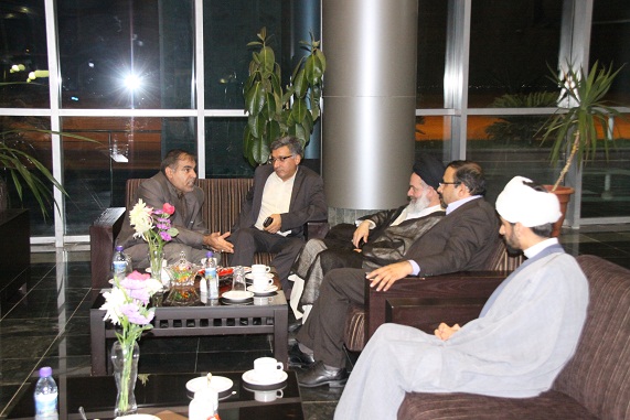 دیدار  <strong class='sis-keyword'>آیت الله حسینی بوشهری</strong> مدیر حوزه های علمیه کشور و نماینده استان بوشهر در مجلس خبرگان رهبری با مسئولین ارشد سازمان منطقه ویژه پارس  25