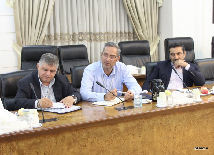 نشست مشترک مدیر عامل و شرکت های پتروشیمی 3