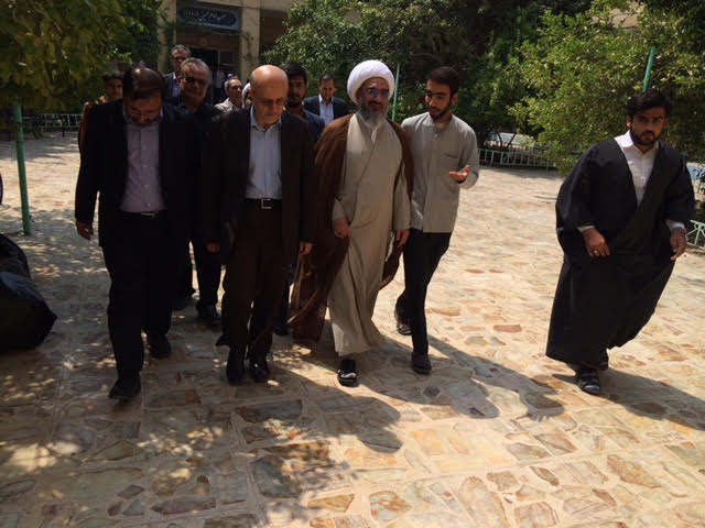 دیدار  <strong class='sis-keyword'>جوادی</strong> با امام جمعه بوشهر 2