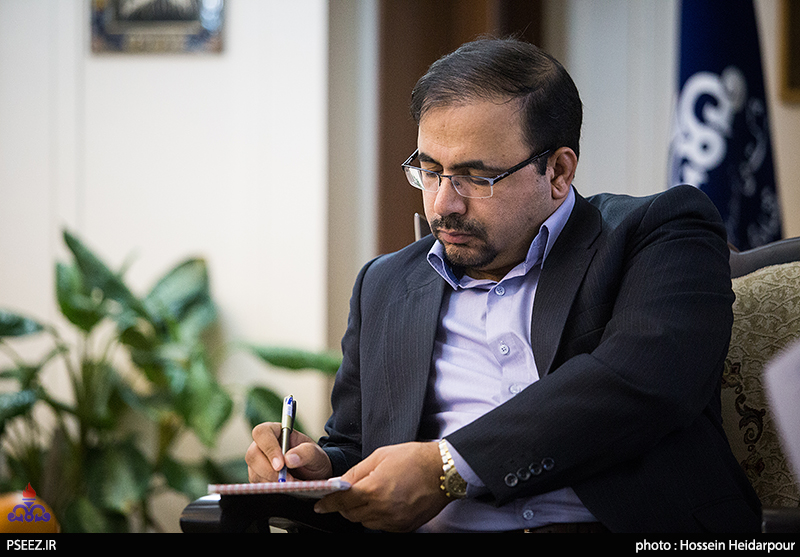 دیدار مدیرکل  <strong class='sis-keyword'>صنعت</strong> 9