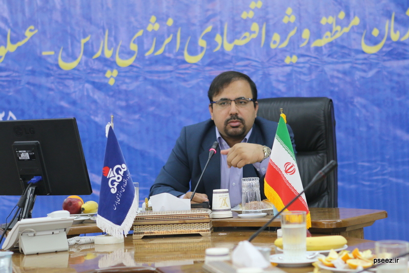 دیدار جمعی از اساتید  <strong class='sis-keyword'>دانشگاه</strong> های تهران با  <strong class='sis-keyword'>مدیر عامل</strong> سازمان منطقه ویژه اقتصادی انرژی پارس 14