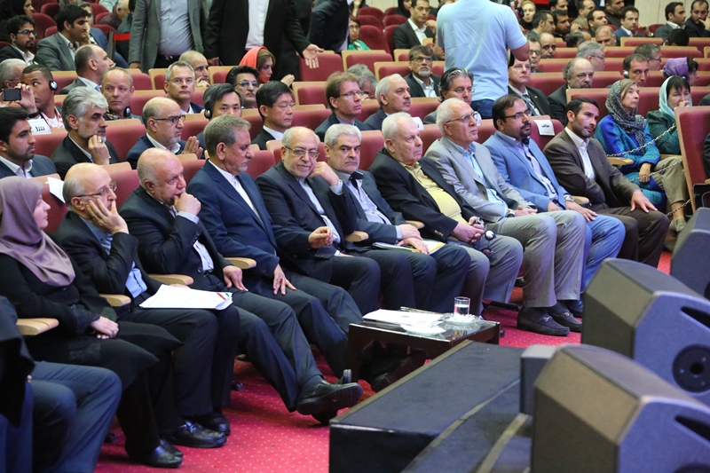 سخنرانی معاون رییس جمهور در بیست و یکمین نمایشگاه بین المللی نفت، گاز، پالایش و پتروشیمی 3