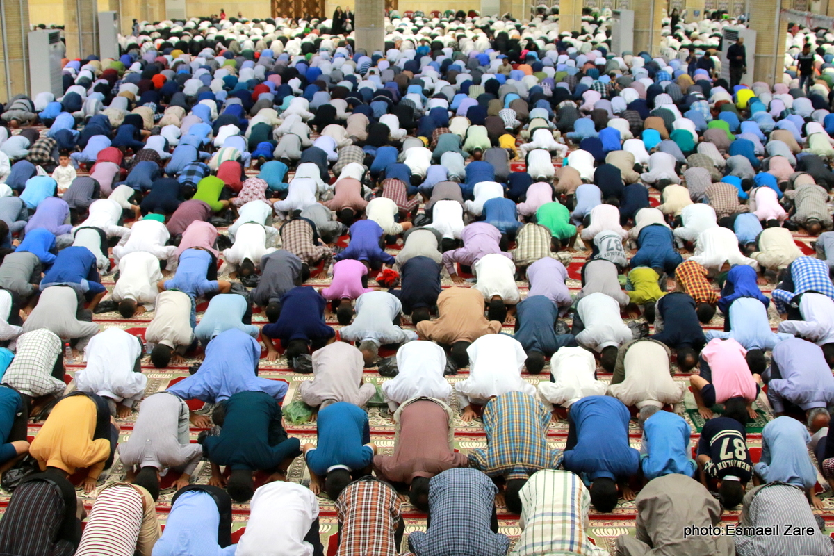 نماز عید فطر کنگان 20