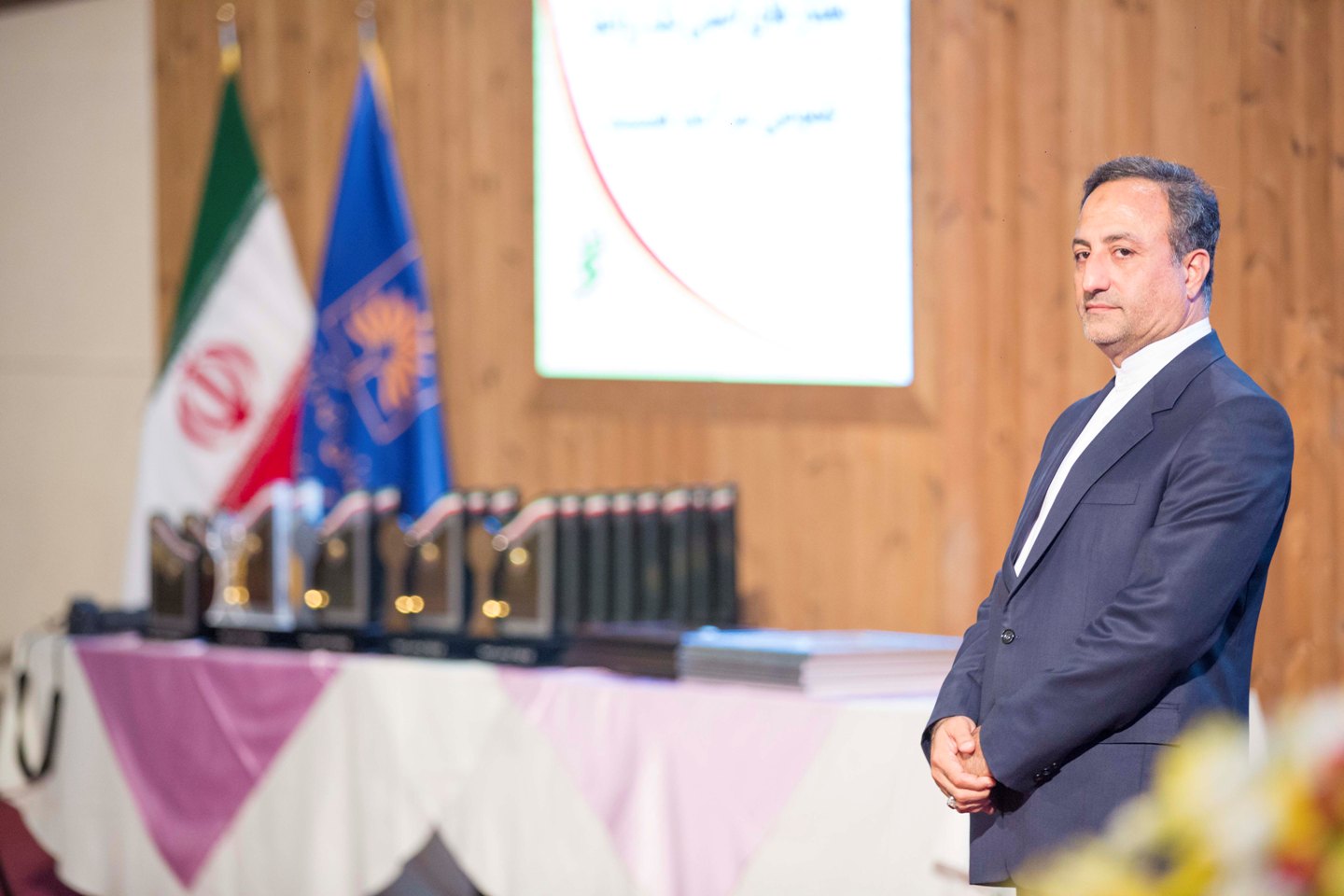 همایش  <strong class='sis-keyword'>سرآمدان</strong> روابط عمومی 37