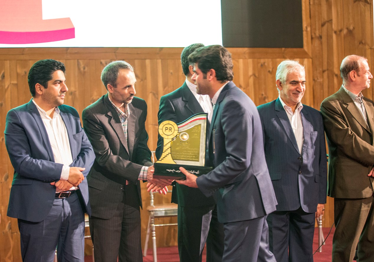 همایش  <strong class='sis-keyword'>سرآمدان</strong> روابط عمومی 42