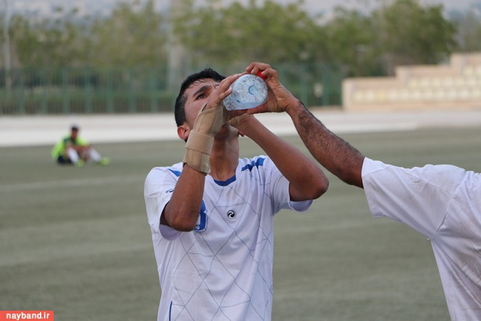 بازی تیم های استقلال و پرسپولیس نایبند 3