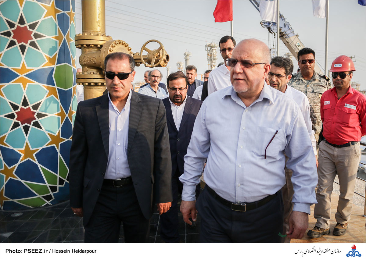 بازید وزیر نفت از فازهای ١٧-١٨ ، ١٩ و ٢٠-٢١ پارس جنوبی 3  7