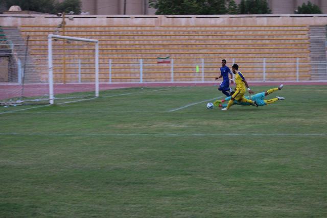 دیدار دو تیم  <strong class='sis-keyword'>فوتبال</strong> پارس جنوبی جم و استقلال اهواز 2 12