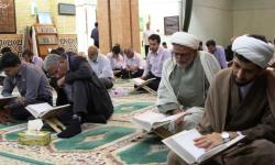 نوای پرفیض دعای عرفه در منطقه ویژه پارس طنین انداز شد