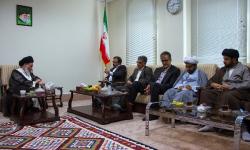 دیدار حضرت آیت الله حسینی بوشهری و مدیر عامل سازمان منطقه ویژه اقتصادی انرژی پارس