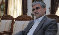 ایران قیمت فروش نفت خام خود را کاهش می دهد