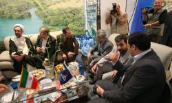 حضور مسئولان در غرفه سازمان منطقه ویژه اقتصادی انرژی پارس