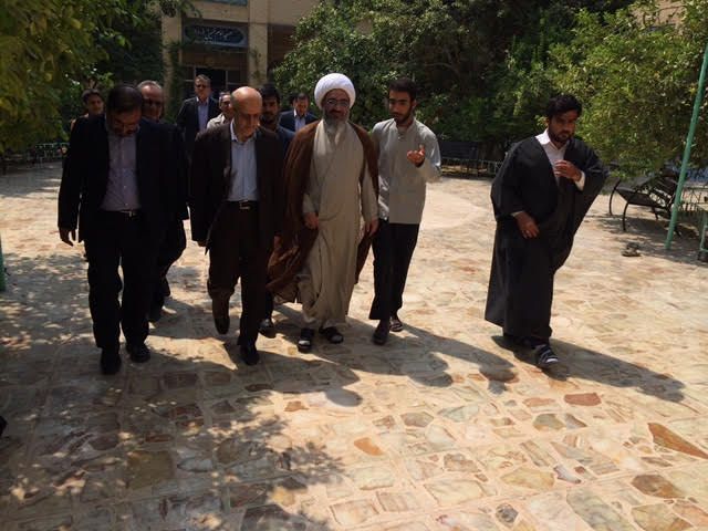 دیدار مدیرعامل شرکت ملّی نفت ایران  با نماینده ولی فقیه در استان و امام جمعه بوشهر