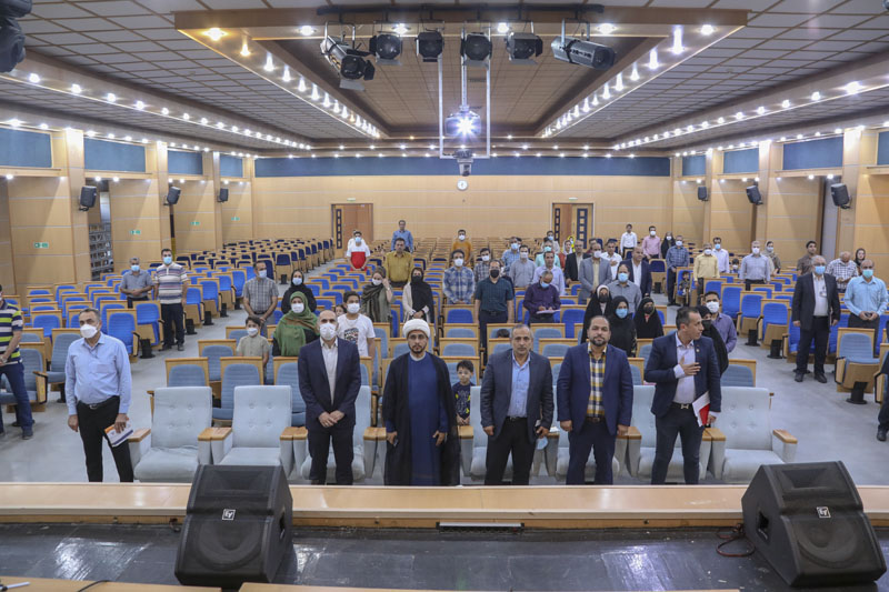 نشست صمیمانه مدیر عامل سازمان منطقه ویژه پارس با کارکنان و خانواده های آنان در شهرک توحید جم