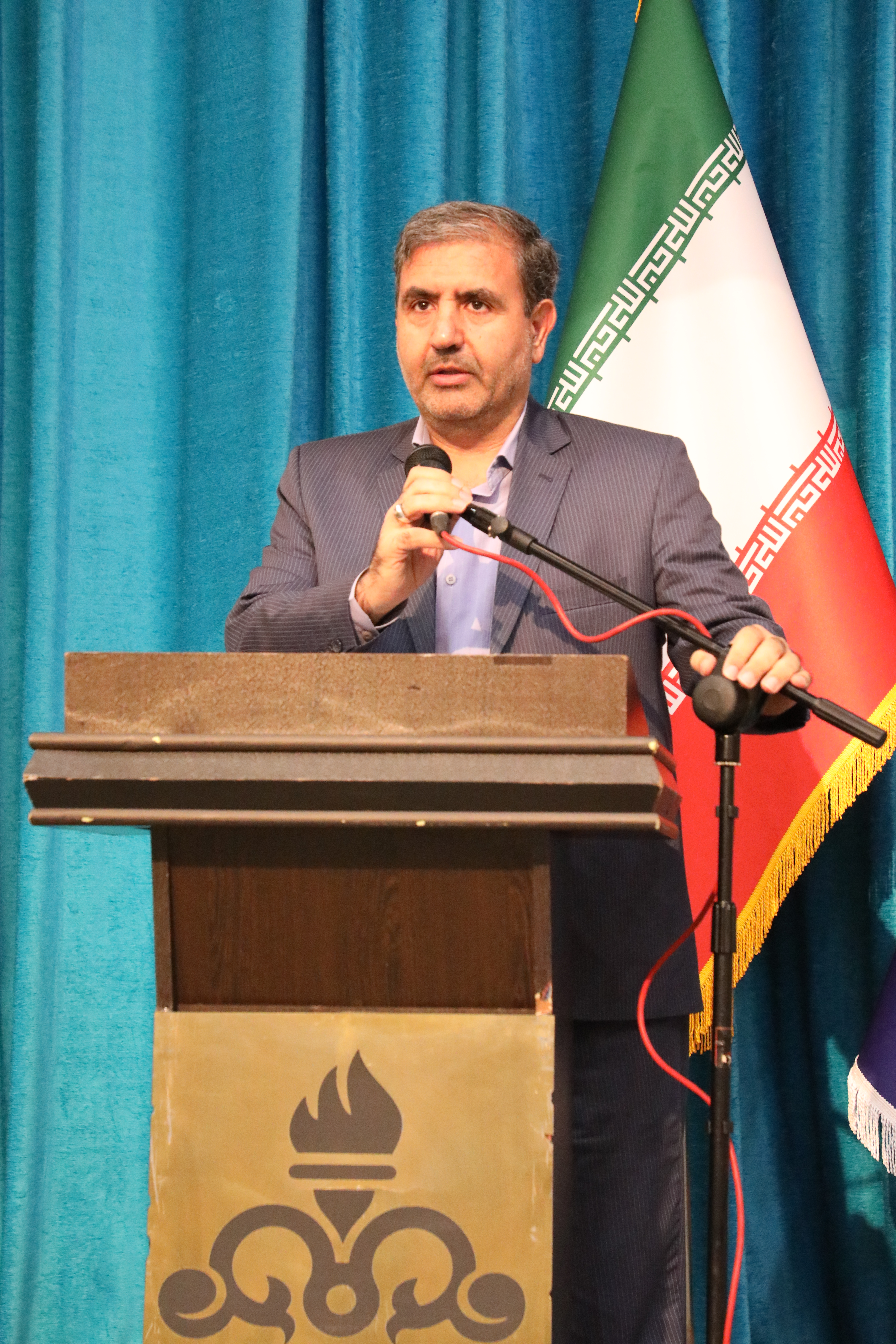 تفاهم نامه همکاری سازمان منطقه ویژه پارس و هلدینگ خلیج فارس جهت سرمایه&zwnj;گذاری در پارس جنوبی