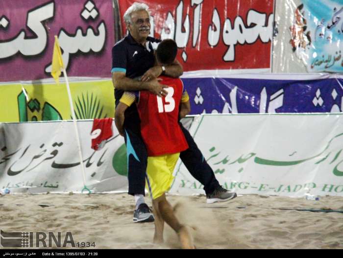 چهارمین قهرمانی دریانوردان پارس جنوبی در لیگ برتر فوتبال ساحلی کشور