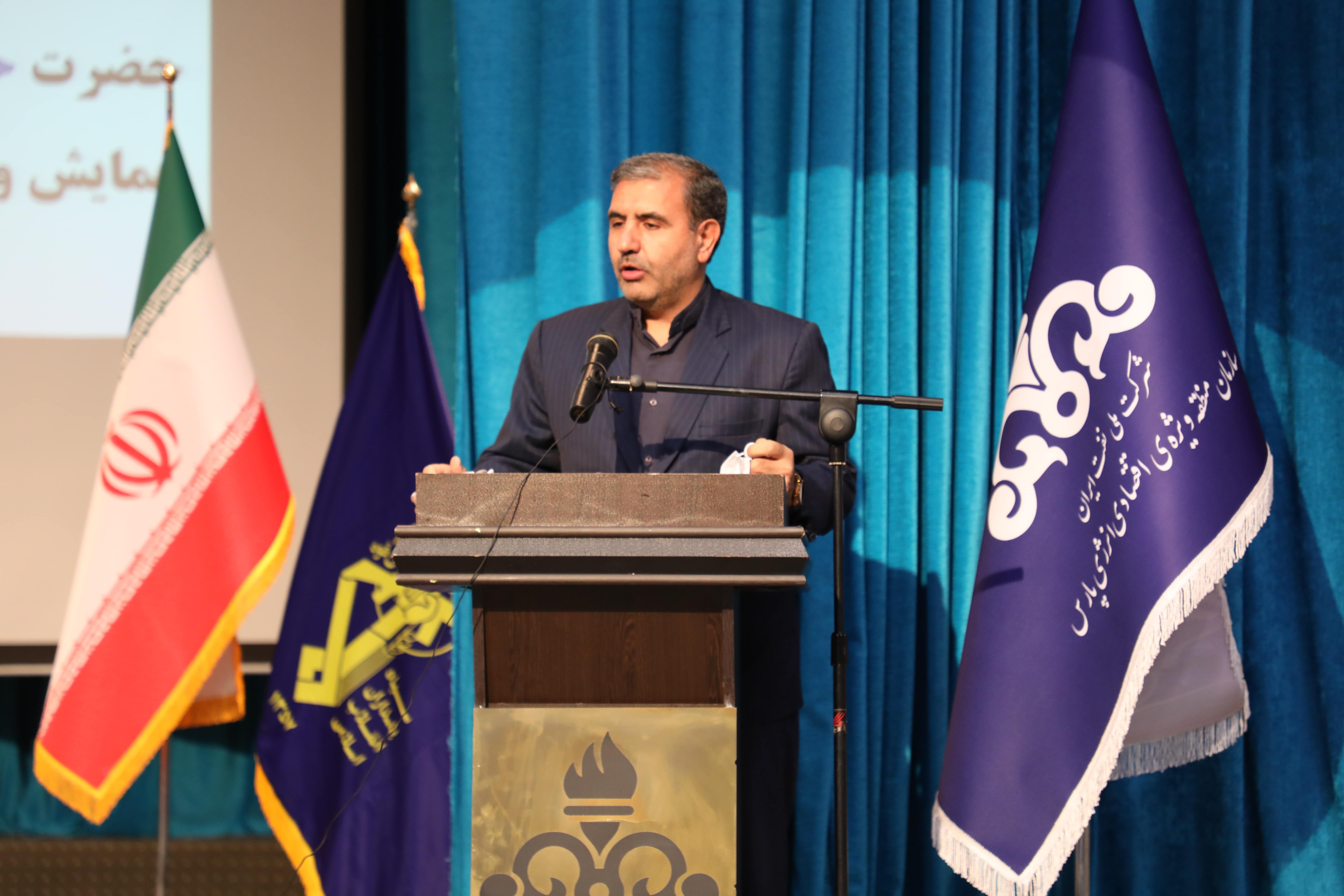 عظمت نظام مقدس جمهوری اسلامی بر کسی پوشیده نیست