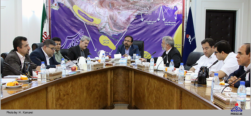 نشست بررسی وضعیت تصفیه پساب پالایشگاه های مجتمع گاز پارس جنوبی