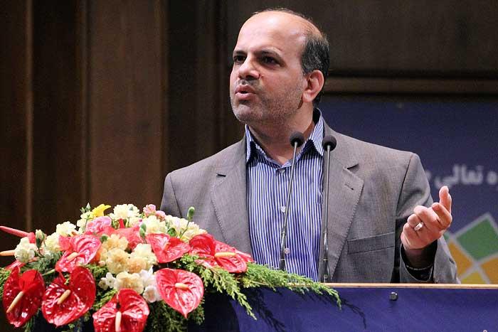 جذب علم و دانش از مهم ترین سیاست های وزارت نفت است