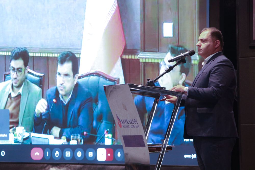 نشست بررسی موانع ارزی فعالان اقتصادی منطقه ویژه پارس برگزار شد