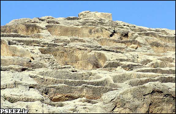 ایجاد محور گردشگری  بندر سیراف ، طوس، مشهد،هگمتانه، در دست اجراست
