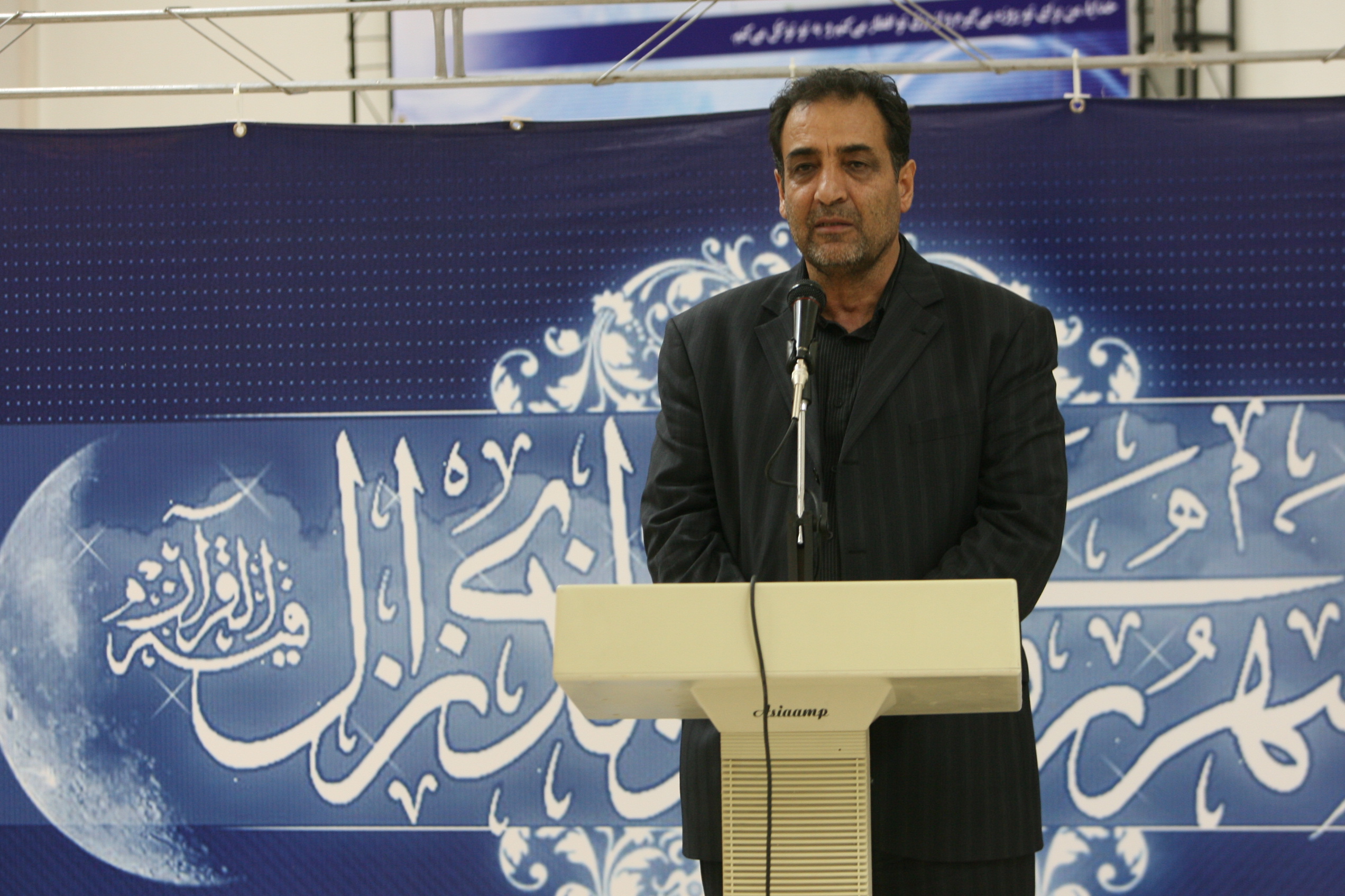 جوانان عسلویه برای کسب سهم اشتغال در پارس جنوبی تلاش کنند