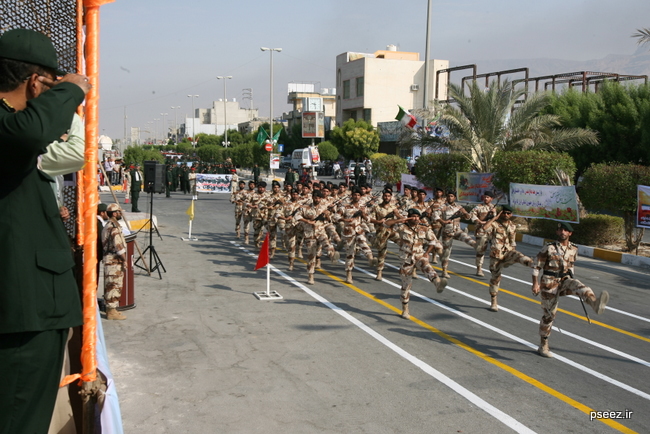 گزارش تصویری  <strong class='sis-keyword'>رژه</strong> 1